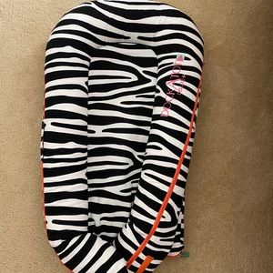 Deluxe+ DockATot Safari Print